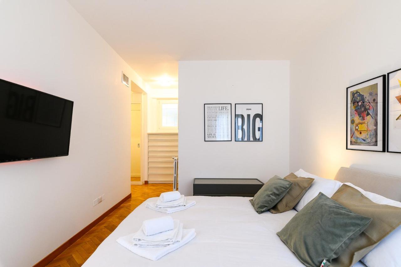 Peaceful Penthouse With Garage By Ndp Rent Leilighet Roma Eksteriør bilde